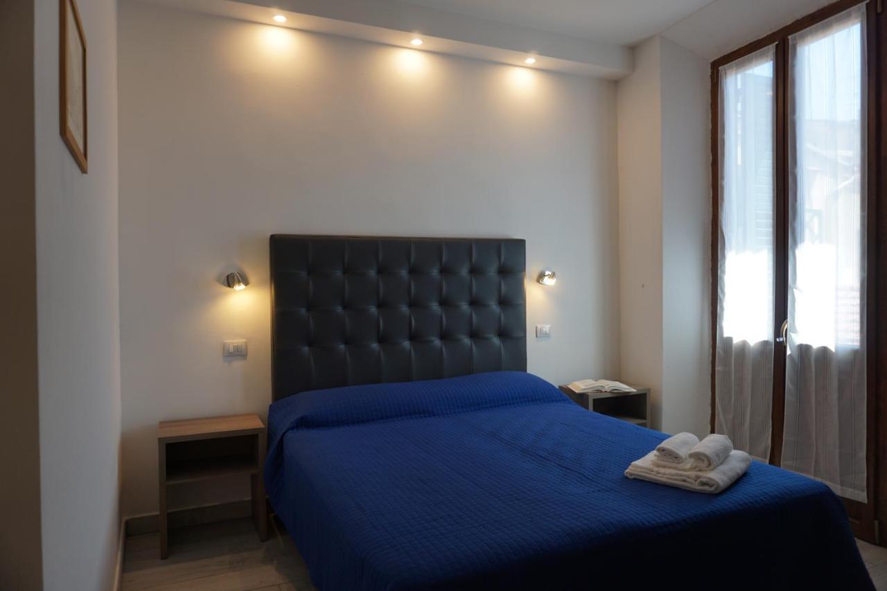 Holiday Rooms Firenze Esterno foto