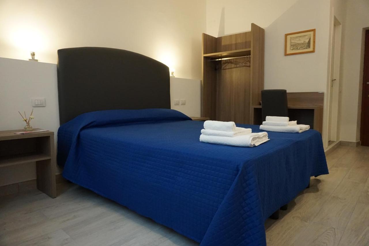 Holiday Rooms Firenze Esterno foto